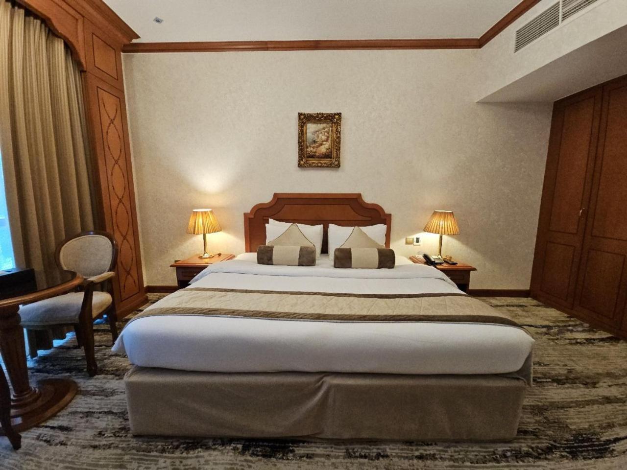 Royal Concorde Hotel & Suite Dubai Eksteriør bilde